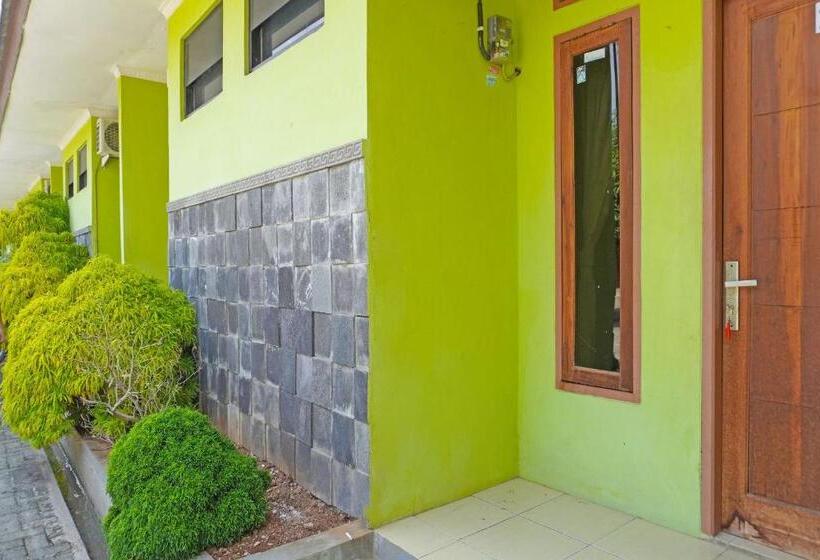 فندق Oyo 91762 Green Home Stay Syariah