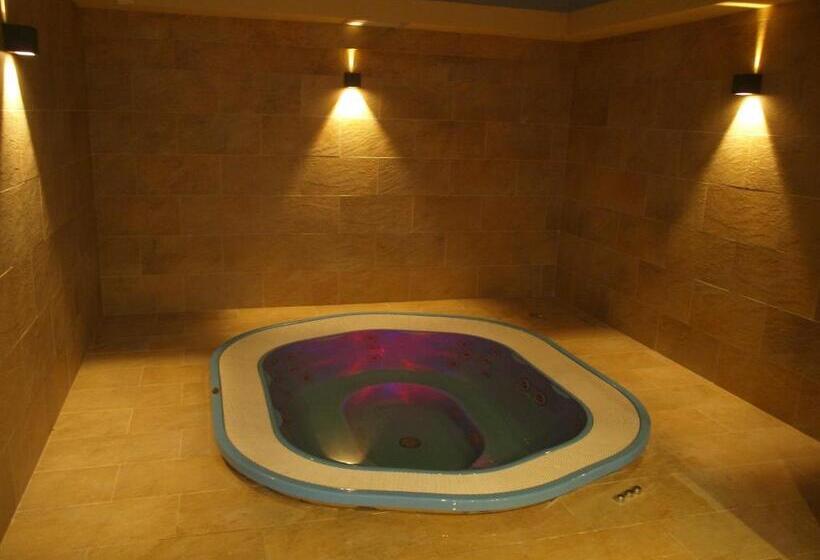 هتل Prie žeimenos