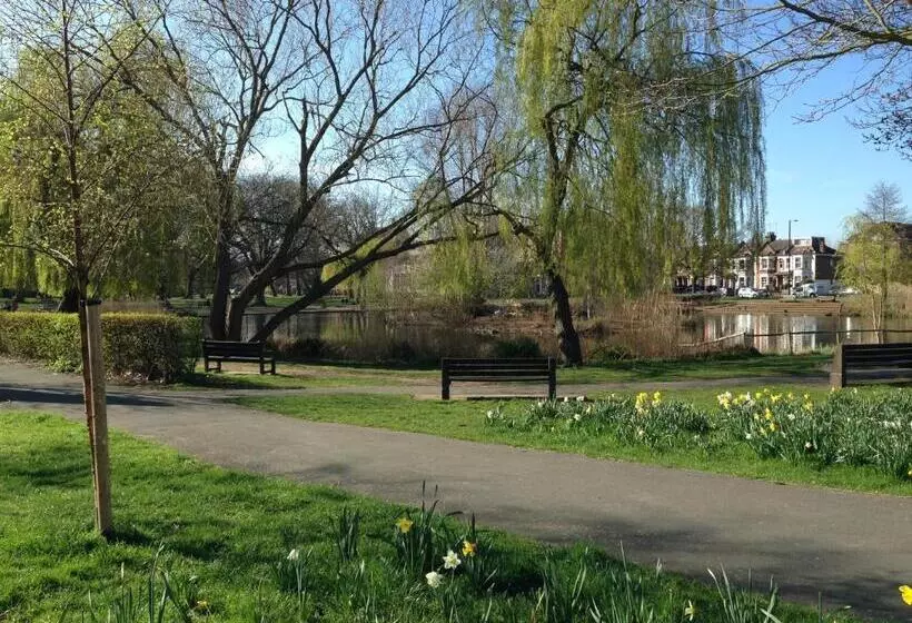 ペンション Londonhomegardens
