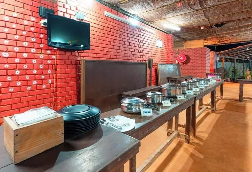 リゾートホテル Treebo Rock Valley