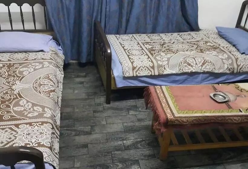 Al Adel Hostel