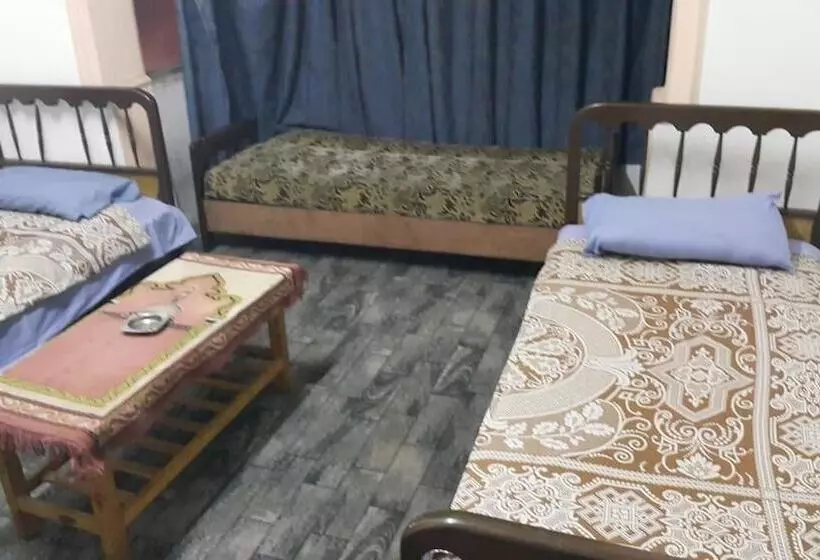 Al Adel Hostel