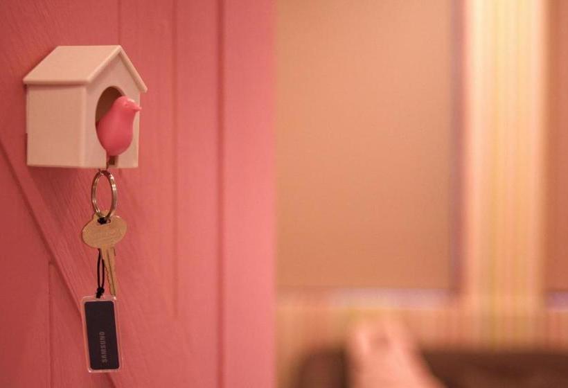 הוסטל 宜蘭羅東迷彩民宿 大吉迷彩