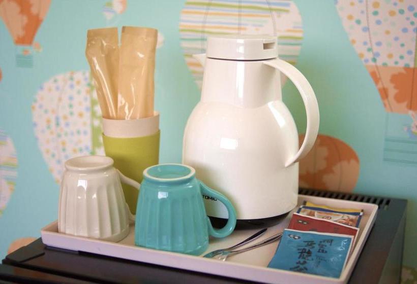 הוסטל 宜蘭羅東迷彩民宿 大吉迷彩