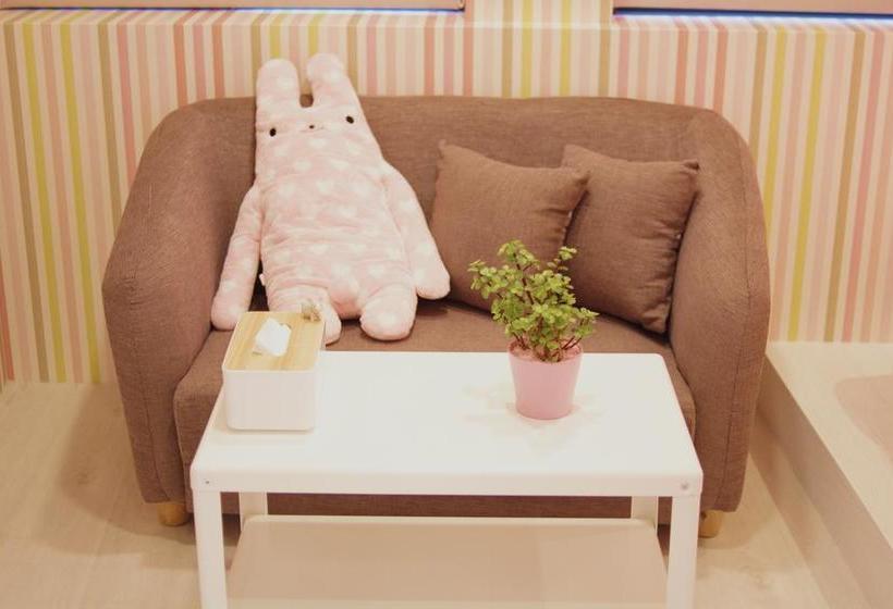 הוסטל 宜蘭羅東迷彩民宿 大吉迷彩