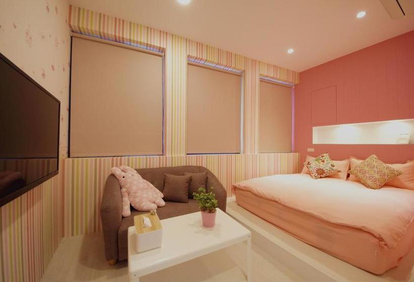 הוסטל 宜蘭羅東迷彩民宿 大吉迷彩