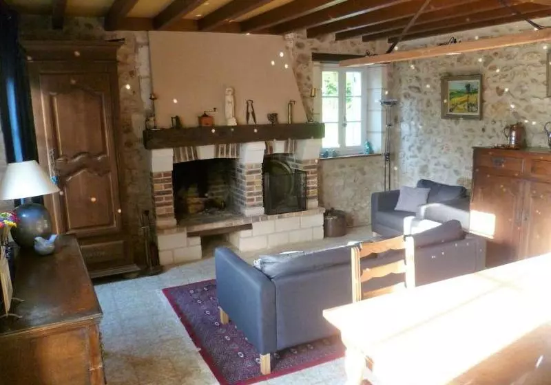 Aamiaismajoitus (B&B) Chambres D Hôtes Le Vignaud