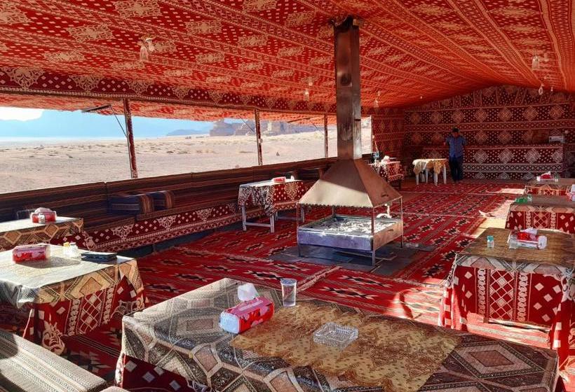 تختخواب و صبحانه Desert Bird Camp