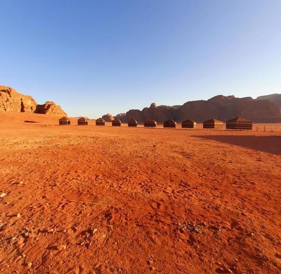 تختخواب و صبحانه Desert Bird Camp