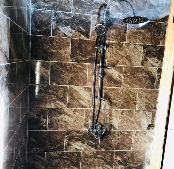 تختخواب و صبحانه Desert Bird Camp