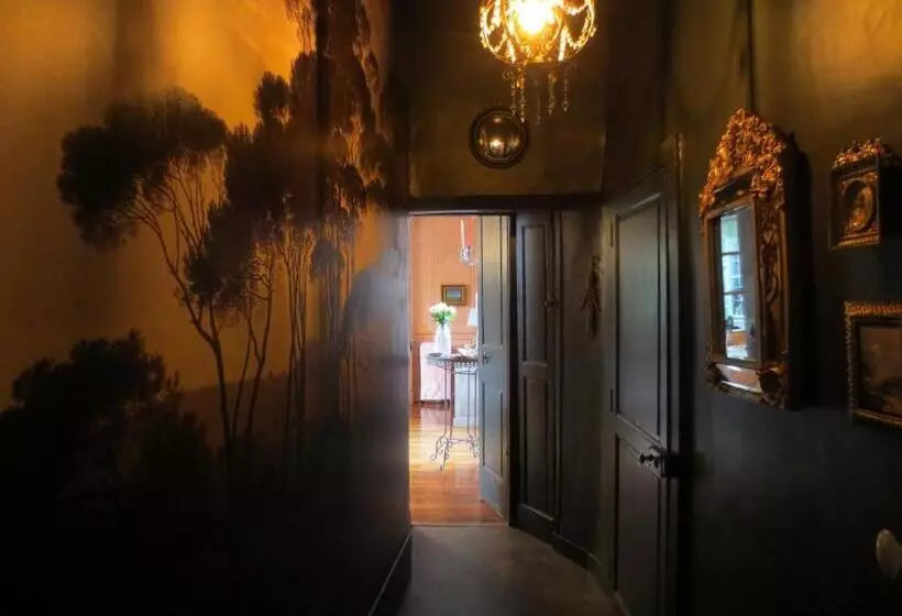 تختخواب و صبحانه La Fenice Beauval