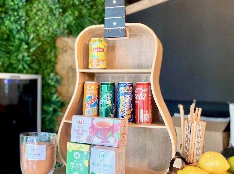 مبيت وإفطار La Villa Tosca