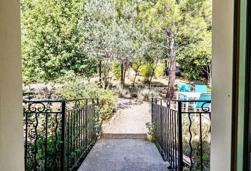 Aamiaismajoitus (B&B) La Villa Tosca