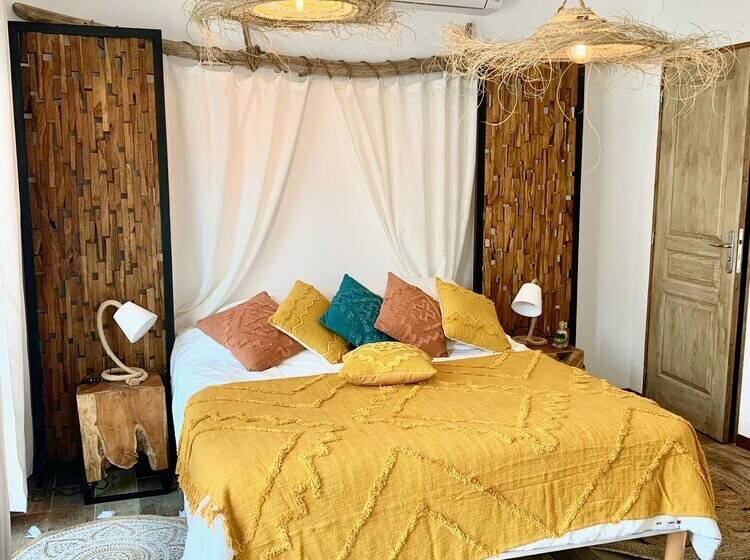 مبيت وإفطار La Villa Tosca