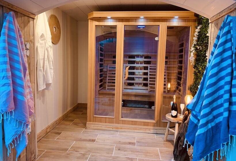 مبيت وإفطار La Villa Tosca