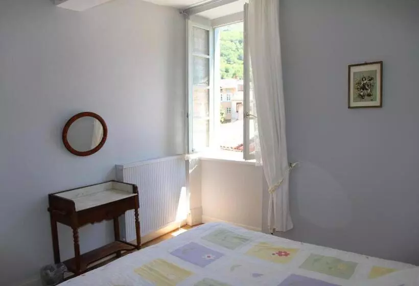 Aamiaismajoitus (B&B) L'arche Des Chapeliers