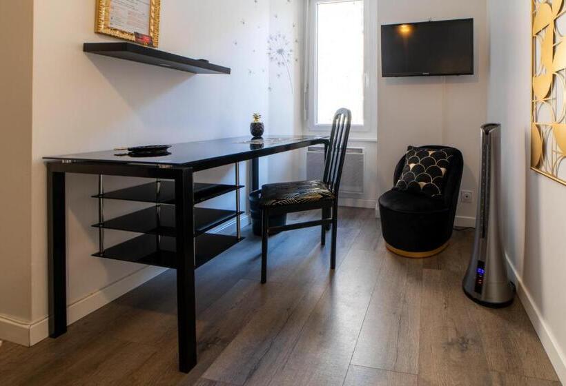 Nocleg ze śniadaniem Le Félix Grat Lavaloc