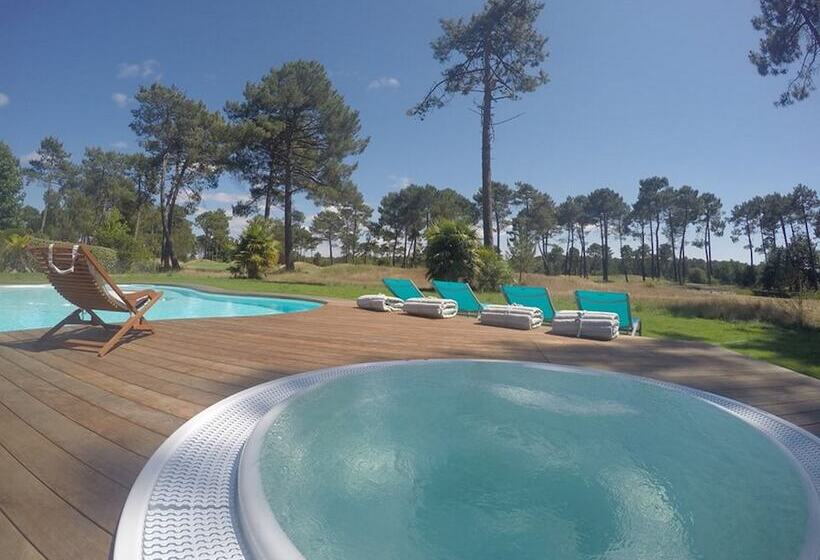 تختخواب و صبحانه Villa Bora Bora