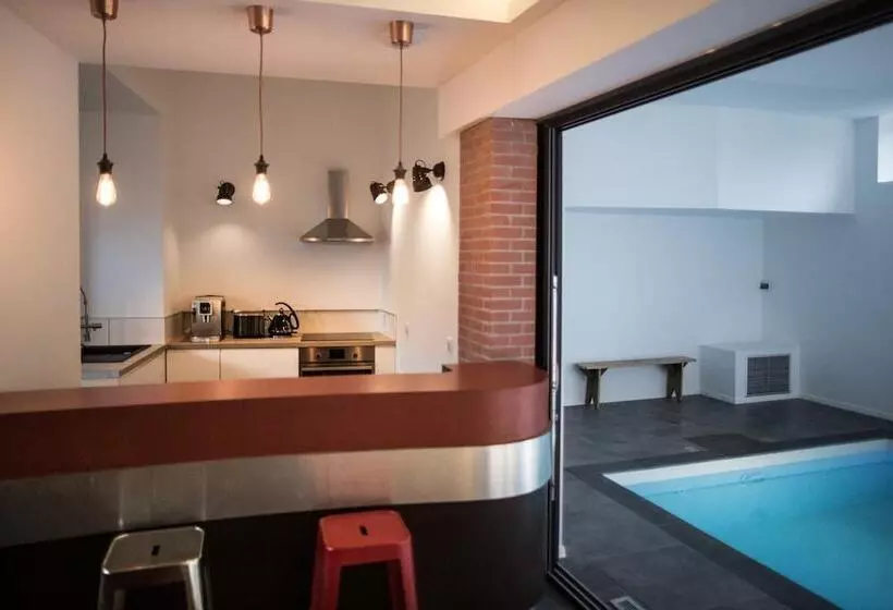 Aamiaismajoitus (B&B) Villa Pradelle