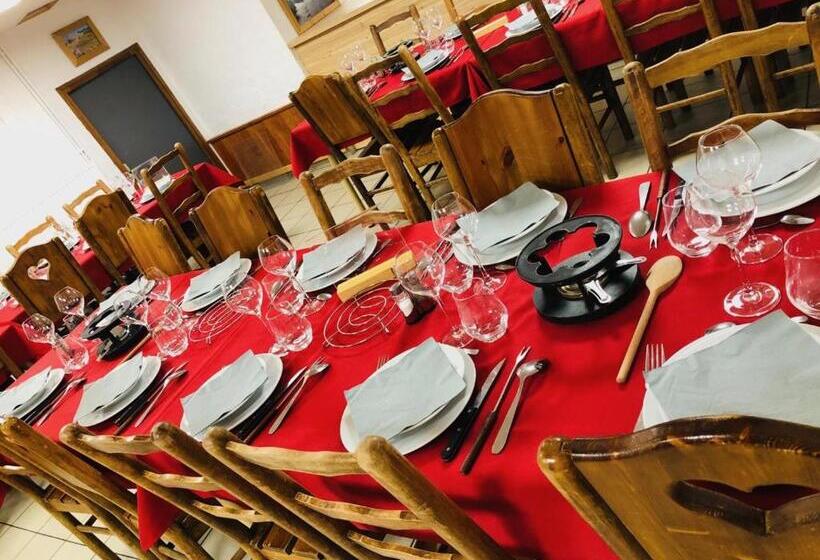 هتل Auberge D+ Valloire Galibier