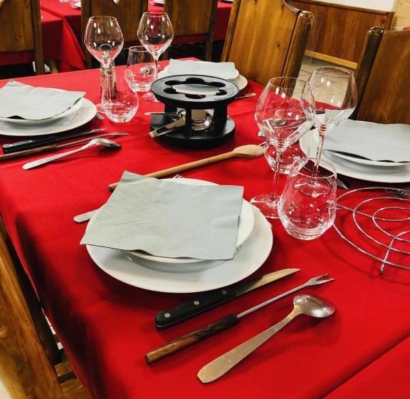 هتل Auberge D+ Valloire Galibier