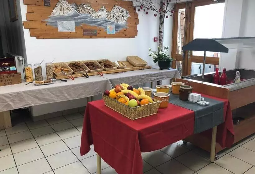 هتل Auberge D+ Valloire Galibier