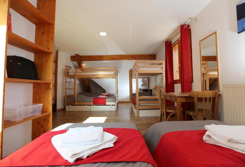هتل Auberge D+ Valloire Galibier