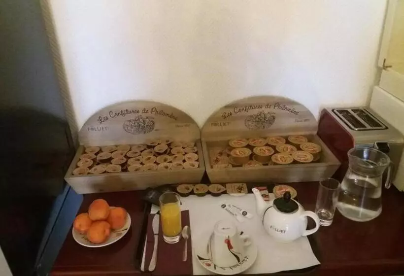 ホテル Le Clémenceau Hôtel Et Appart Hôtel & Restaurant Gare Sncf Centre Ville