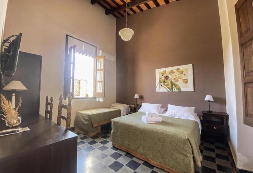 فندق Plaza Cafayate