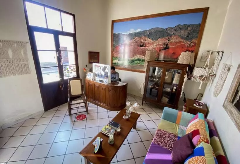 ホテル Plaza Cafayate