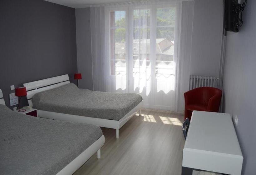 בית מלון כפרי Restaurant Le Bellevue