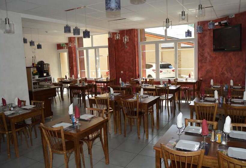 בית מלון כפרי Restaurant Le Bellevue