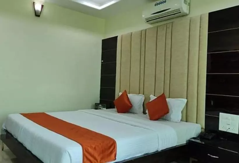 Fabhotel Sai Mrinalini