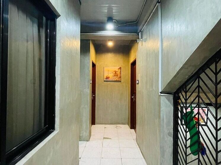 Hotelli Rcee Place By Oyo