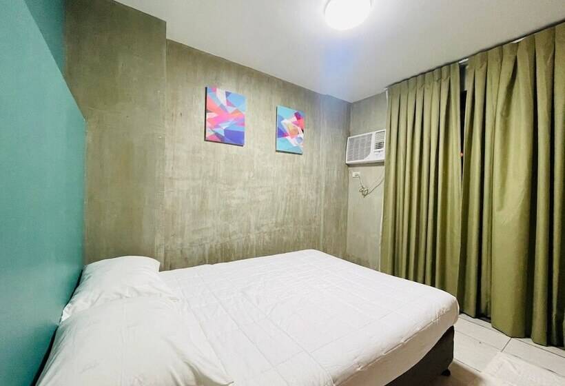 Hotelli Rcee Place By Oyo