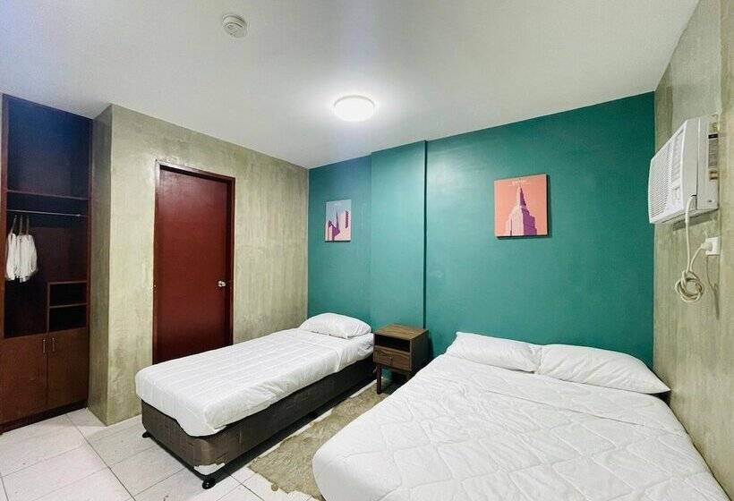 Hotelli Rcee Place By Oyo