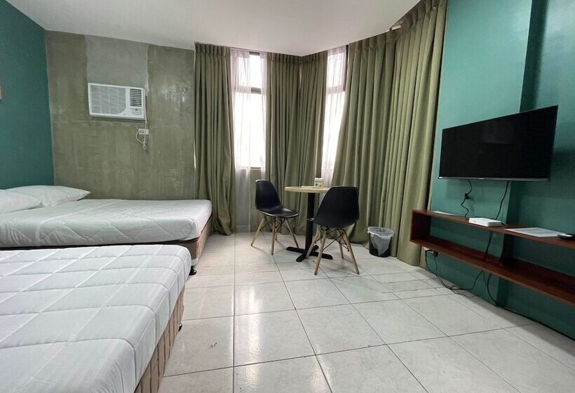 Hotelli Rcee Place By Oyo