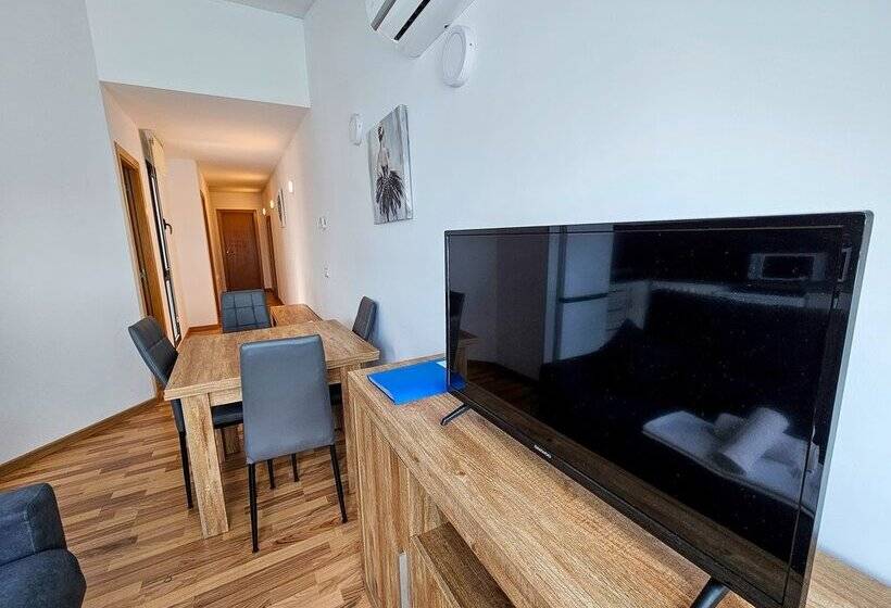 Apartamentos La Solana Deluxe 3000