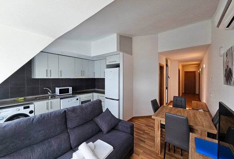 Apartamentos La Solana Deluxe 3000