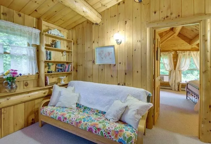 Alexandria Cabin W/ Patio, Grill & Deck