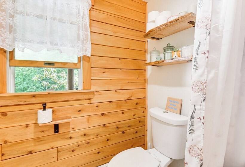 Alexandria Cabin W/ Patio, Grill & Deck