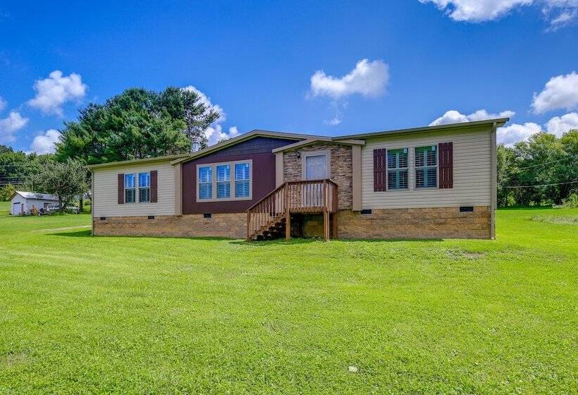 Dog Friendly Home W/ Mtn Views In Chilhowie!