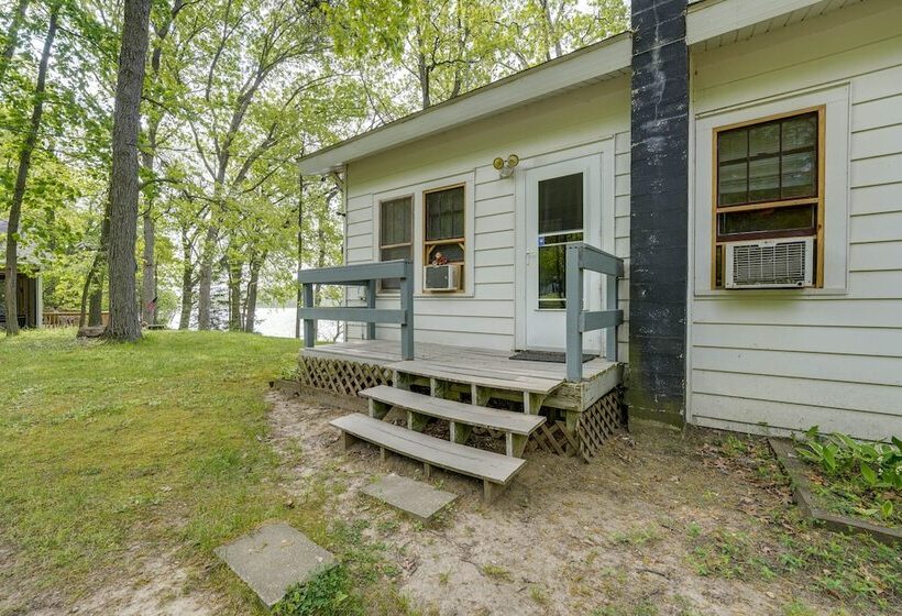 Decatur House: Fishing, Skiing, & Golfing!