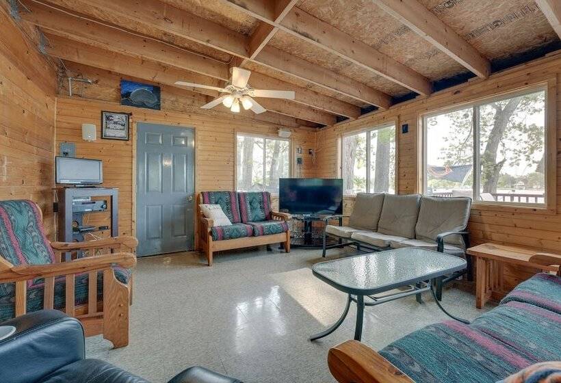 Decatur House: Fishing, Skiing, & Golfing!