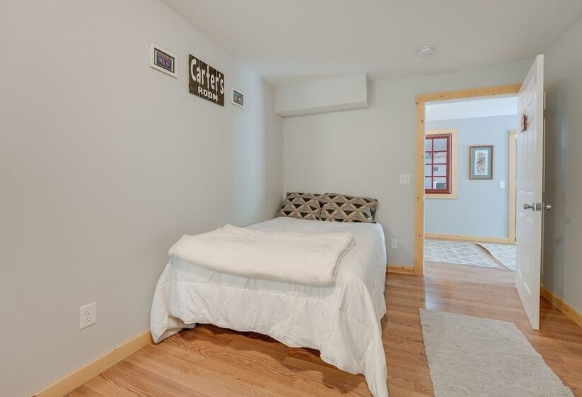 Decatur House: Fishing, Skiing, & Golfing!