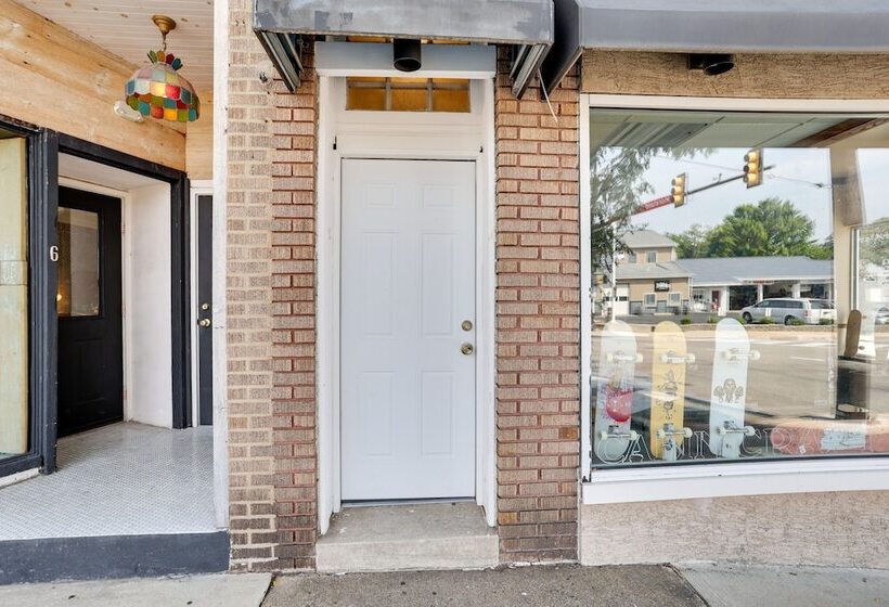 Hatboro Retreat: Steps From Shopping & Dining!