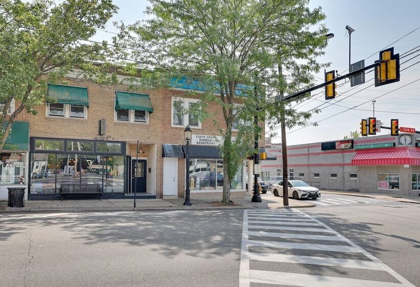 Hatboro Retreat: Steps From Shopping & Dining!