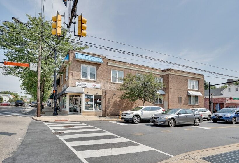 Hatboro Retreat: Steps From Shopping & Dining!