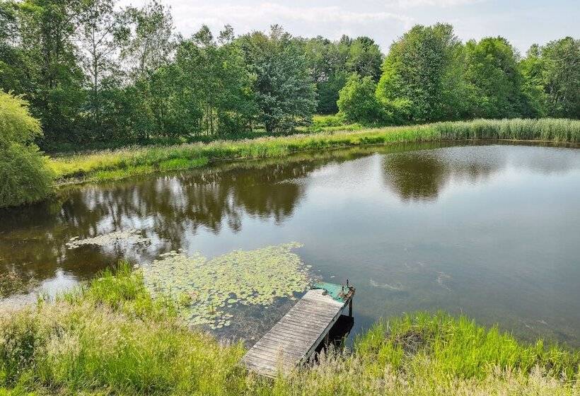 Heaven On The Hill  Retreat W/ Deck + Gas Grill!