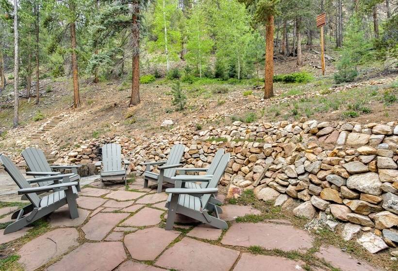 Hike, Bike, Raft: Colorado Home Near Crested Butte